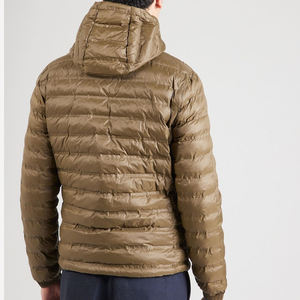 Veste d'hiver matelassée pour homme, style urbain, à capuche, col montant, coupe-vent, en toile noire, rembourrage en coton 400g, logo personnalisé sur le devant - Product Image 5
