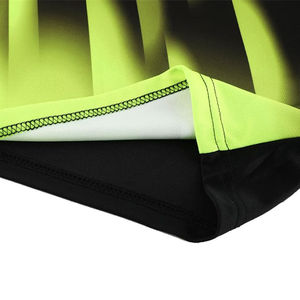 Ensemble short et débardeur de course pour homme, dégradé noir-vert, anti-humidité, vêtements de sport toutes saisons, impression sublimée, OEM ODM - Product Image 4