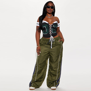 กางเกงวอร์มลำลองสำหรับผู้หญิงที่มีสไตล์ พร้อมแถบข้างตัดสีและซิปตกแต่ง กางเกงและกางเกงขายาวสำหรับผู้ชาย - Product Image 4