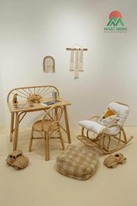 Juego de escritorio y silla de ratán Nhat Minh para niños, muebles ecológicos de estilo moderno de mediados de siglo para niños - Product Image 4