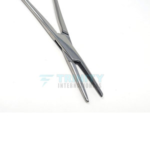 Pinces Kocher chirurgicales droites de haute qualité pour usage en laboratoire, pinces Kocher droites à prise ferme - Product Image 6