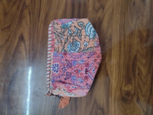 Colorful Corn Husk Clutch Pouch Durable Cover Closure Soft Portable Wholesale Make up Pouch With Handle Lightweight Puffer - Product Image 5
