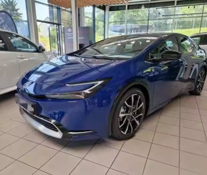 Venta de Fábrica 2025: Híbrido Enchufable Ejecutivo con Navi Digital Co, 151hp, Transmisión Automática - Product Image 1