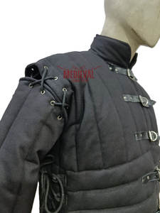 Gambesón Medieval Negro Hecho a Mano, Chaqueta Larga con Mangas Completas, Acolchado de Algodón, para Armadura de Caballero y Reenactamiento Histórico - Product Image 4
