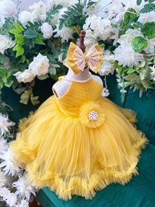 Robe de princesse en tulle pour filles, avec col halter, détails floraux à la taille et jupe étagée moelleuse, idéale pour les fêtes (vente en gros) - Product Image 5