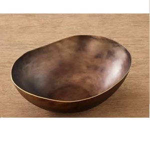 Tazón de metal para servir postres de frutas, diseño moderno con acabado pintado a mano, tazón decorativo para el hogar y hoteles, ideal para servir chocolate dulce. - Product Image 3