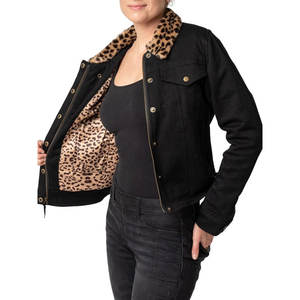 Veste en jean noire d'hiver pour femme avec col en fausse fourrure et fourrure de léopard, tricotée en coton - Product Image 3