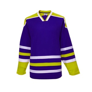 Uniforme de Hockey sobre Hielo al por Mayor, 100% Poliéster, Personalizado con Logotipo, Cuello de Diamante, Sublimado - Product Image 3