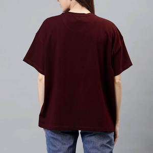 Camiseta de Mujer Nueva, Moderna, de Alta Calidad, Cómoda y a la Moda, Color Granate - Product Image 6