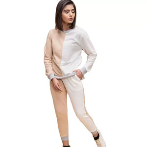 <b>Women</b> <b>Fleece</b> Streetwear 2 Piece Tracksuit Set Hooded Full Sleeve Solid Color Casual Wear Winter Regular Fit <b>Joggers</b> Pocket - Product Image 2