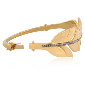 Plaqué or 925 En Argent Sterling En Forme De Feuille À La Main Designer Pave Diamant Ouvrable Bracelet MetaRock Bijoux - Product Image 4