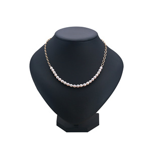 Collar de Cuentas de Arroz Pequeñas al por Mayor con Girasol, Cadena Simple para Clavícula, Joyería de Perlas de Agua Dulce - Product Image 5