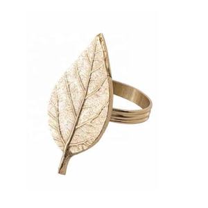 Juego de Anillos para Servilletas de Aluminio Dorado Martillado, Novedad en Venta, Cuatro Piezas, Decoración para Mesa de Bodas, Cumpleaños y Fiestas - Product Image 5