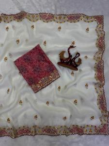 Magnifique sari en soie froissée avec broderies de sequins et de fils, imprimé Bandhej, et chemisier en chinon. - Product Image 4