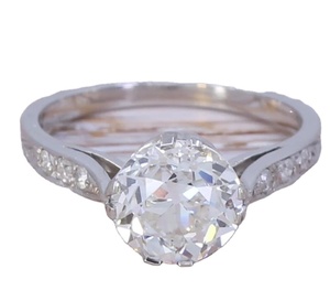 แหวนเพชรโมอิสสีเงินโมอิสสีขาวทรงกลมสีขาวแหวนหมั้นตามสั่ง - Product Image 1