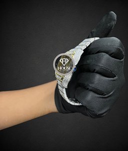 Reloj de Cuarzo Cuadrado con Incrustaciones de Diamantes, Bisel de Acero Inoxidable, Esfera Analógica, Unisex, de Lujo, con Cristal, Estilo Hip Hop - Product Image 4