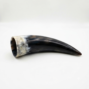 Chope à bière personnalisée en corne de buffle authentique, écologique et faite à la main, style viking, décor nordique, polie, thème animalier - Product Image 4