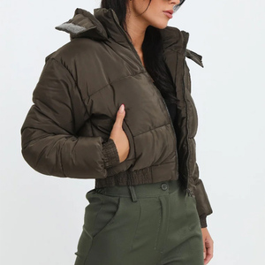 Blouson court matelassé pour femme en peau de mouton, respirant, en viscose tissée, imperméable, style urbain audacieux, coupe courte, personnalisable - Product Image 5