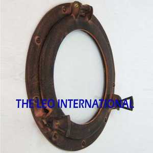 Pièce décorative nautique de forme ronde en métal aluminium finition brillante, design très élégant, pour la maison ou le bureau - Product Image 6