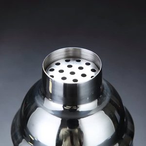 Shaker à cocktails en acier inoxydable de haute qualité 750 ml, mélangeur de boissons anti-fuite avec passoire intégrée pour cocktails et boissons - Product Image 3