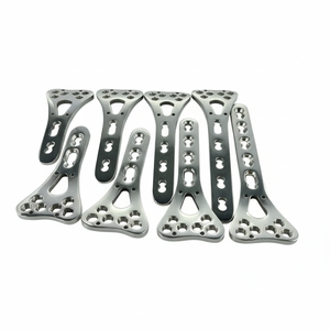 Placas de bloqueo Distäl Radius Volar de 3 a 5 orificios L & R y tornillos LCP, juego de 80 piezas - Product Image 1