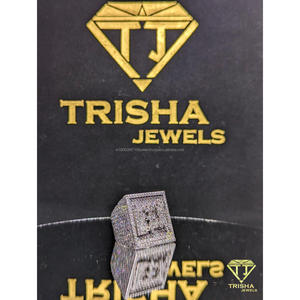 Anillo Hip Hop Personalizado con Letra, Plata de Ley 925 Cubierta con Brillantes Diamantes Moissanite VVS, Amuleto de Lujo de Trisha Jewels - Product Image 2