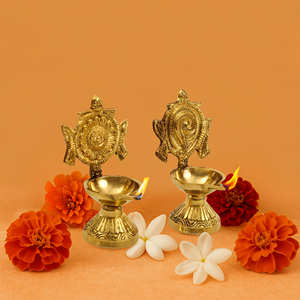 ชุดจักระ shanku vilakku ทองเหลืองโคมไฟคู่สำหรับ Pooja Conch & Chakra - Product Image 3