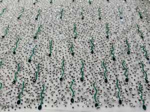 Dentelle Florale Traditionnelle de Luxe Élégante en Tulle et Strass Perlé, Faite à la Main, Couleurs Personnalisées, Écologique, Haute Qualité, 5 Yards - Product Image 6