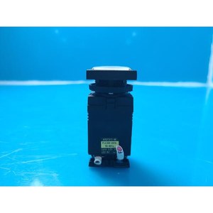 Fuji 22mm Panel Mount <b>Illuminated</b> Push Button Switch (Lamp Type) DR22F3M M3 + AR9T511-M <b>Illuminated</b> Pilot Light Assembly Used - Product Image 5