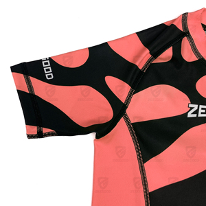 Rashguard MMA à manches courtes pour enfants 2026, taille personnalisée, UPF 50, respirant, séchage rapide, imprimé par sublimation avec design OEM - Product Image 4