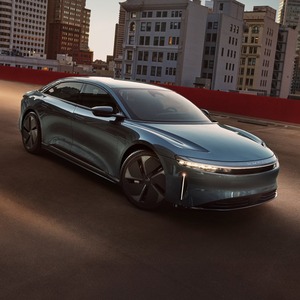 รถยนต์หรู Good Choice Lucid Air Sapphire เบาะนั่งสบาย ขับขี่นุ่มนวล สมรรถนะแข็งแกร่ง และดีไซน์ทันสมัย - Product Image 3
