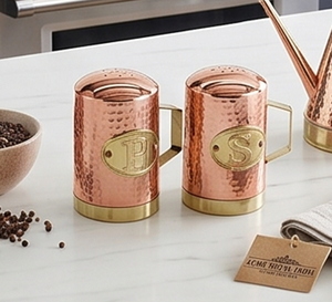 Salero y Pimentero Rosa con Diseño Martillado Brillante, Perfecto para la Mesa de Cocina, Decorativo y Práctico para Guardar - Product Image 3