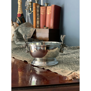 Bol à chocolat en métal au design classique, argenté poli avec poignée en forme de bois de cerf, pour servir des fruits, des légumes et des salades, idéal pour les restaurants. - Product Image 2