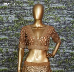 Ropa de boda, nueva llegada, lehenga-choli y dupatta de seda gruesa con lentejuelas y bordados dorados, proveedor de la India. - Product Image 3