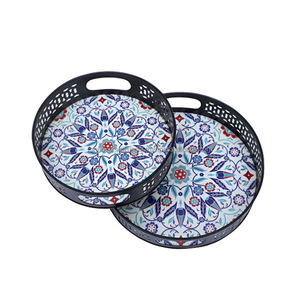 Plateau rond en fer élégant de qualité supérieure avec impression émaillée idéal pour servir du thé, du café et plus disponible dans des designs étonnants - Product Image 3