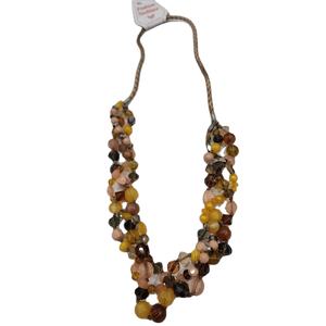 Collier en perles de résine écologiques faites à la main avec couleur et taille personnalisables, bijoux tendance pour femmes - Product Image 1