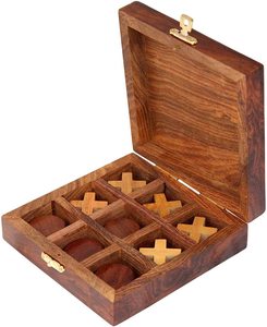 Jeu de Tic Tac Toe en bois fait main, design géométrique carré, bois de rose sculpté, incrustation en laiton, style classique, jouet - Product Image 5