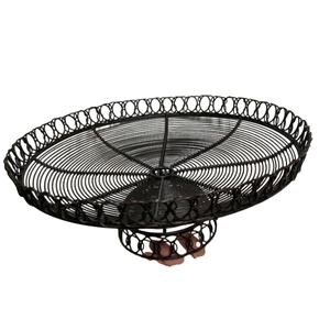 Support à gâteau rond en cuivre avec motif cœur, élégant panier de rangement sur pied pour la présentation de vaisselle et la décoration - Product Image 4