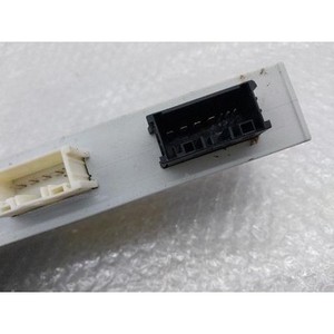 ECU และโมดูลคอมพิวเตอร์มือสองสำหรับรถยนต์ซีรีส์ 7 รุ่น 61357240611 - Product Image 3