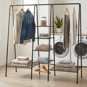 Porte-vêtements moderne en métal avec 4 étagères, porte-manteau autoportant pour rangement de buanderie - Product Image 2