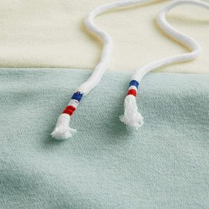 เสื้อฮู้ดดี้ผู้หญิงคุณภาพส่งออก ผ้าฟลีซมาตรฐานสูง สวมใส่สบาย เหมาะสำหรับฤดูหนาว - Product Image 4