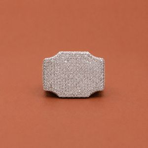 Anillo de Boda Personalizado de Lujo para Hombre en Plata de Ley 925 con Moissanita VVS, Estilo Hip Hop - Product Image 1