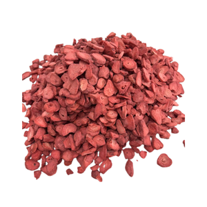 Fraises lyophilisées premium du Vietnam, fabriquées à partir de fraises entières fraîches, pour les en-cas, la pâtisserie et l'emballage de détail. - Product Image 6