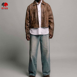 แจ็คเก็ตหนังผ้าเนื้อนุ่มสบาย ซิปปิดแบบสั่งทำพิเศษ ดีไซน์ของ Ryan Pro Gear พร้อมโลโก้สั่งทำพิเศษ ดีไซน์แบบ OEM - Product Image 6