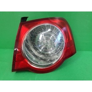 Feu arrière extérieur droit d'occasion OEM 3C5945096H - Product Image 1