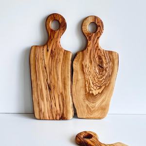Planche à découper en bois d'acacia écologique, forme rectangulaire, poignée en bois, passe au lave-vaisselle, épaisseur 1,5 cm, modèle AFA01 - Product Image 1