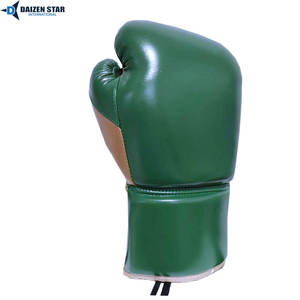 Gants de boxe en PU pour le kickboxing et l'entraînement MMA - Respirants, anti-humidité, protection anti-UV, fermeture réglable à scratch - Product Image 3