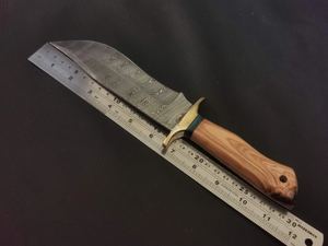 Cuchillo Bowie de Caza, Acero de Damasco, Mango de Madera de Olivo, Borde Parcialmente Dentado, Herramienta Multifuncional para Campismo al Aire Libre, Ligero - Product Image 6