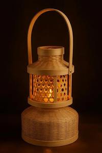 Farol de Jardín Vintage de Metal y Vidrio con Luces LED Decorativas para Exteriores, para Patio, Balcón, Mesa, Jardín - Product Image 5