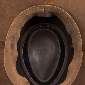 หมวกหนังแบบปรับได้สำหรับทุกเพศ รุ่นใหม่ล่าสุด สไตล์สปอร์ตชายหาด ใช้ได้ทุกฤดู รับผลิตแบบ OEM ราคาขายดีที่สุด - Product Image 6